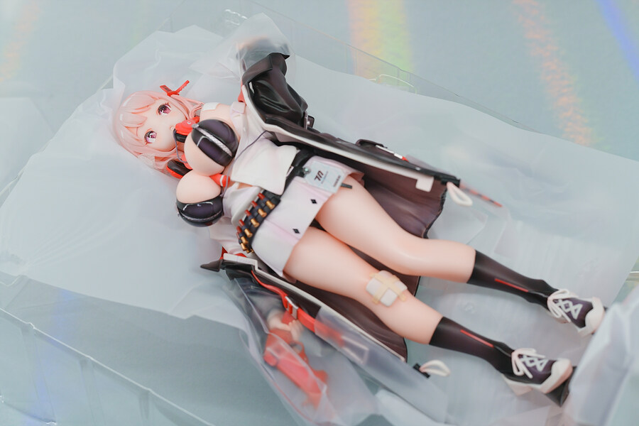 [블루아카] 에헤헤...방근 온 빵빵 에이미 피규어 보고 갈래? ㅎㅎㅎ_4.jpg
