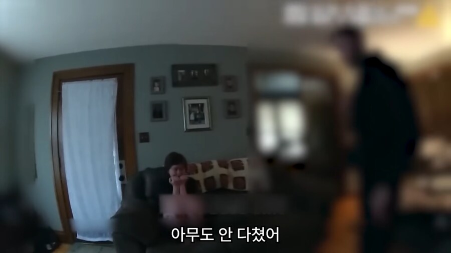 17살에 14억의 빚을 진 여자._70.png
