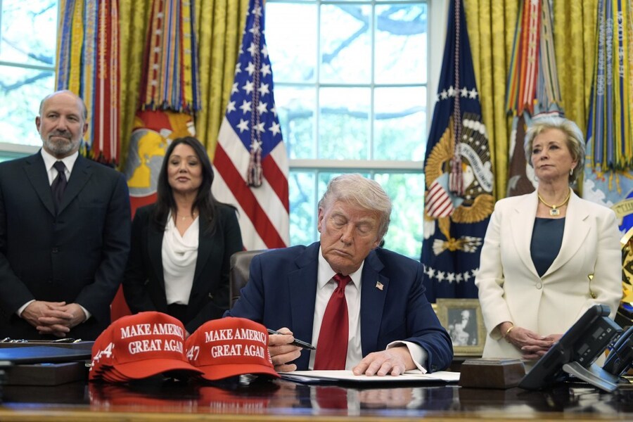 트럼프 "진주만을 기억하라"_1.jpg