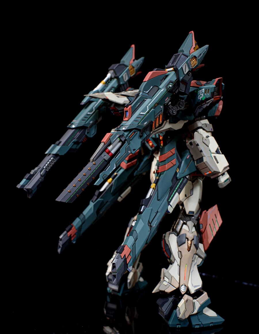 [MG] 베르데 버스터 건담_4.jpg