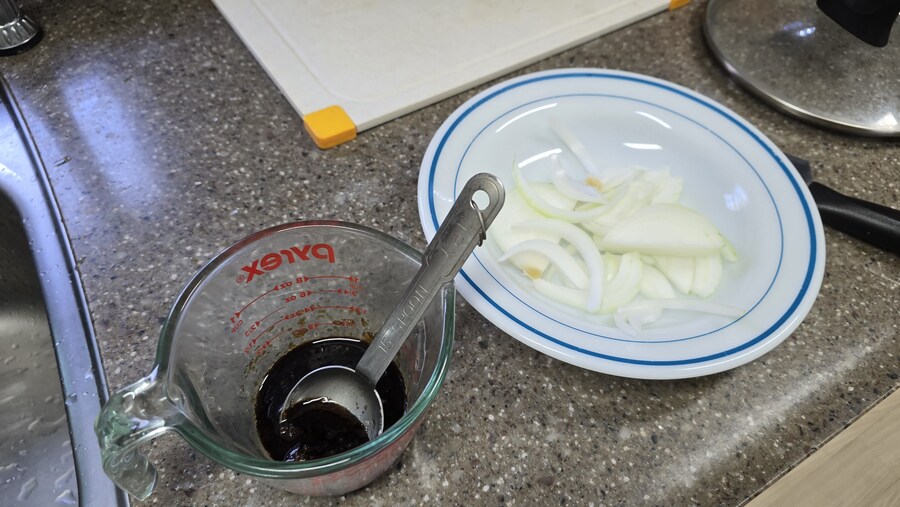 우삼겹 규동_1.jpg