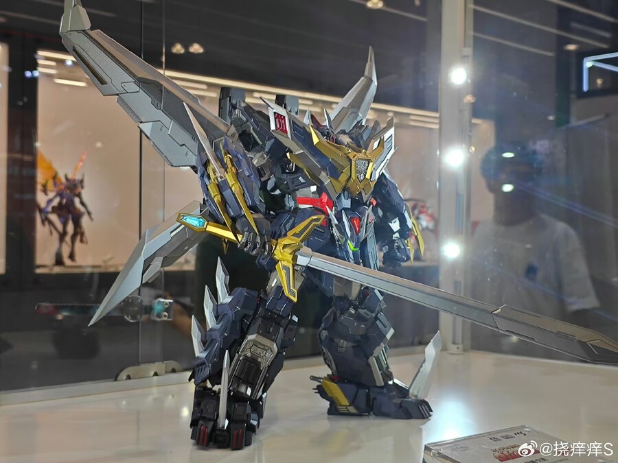 [CCS토이즈] 모탈마인드(철백) 얼티밋 단쿠가, 그렌라간 재판 전시_7.jpg