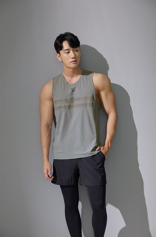 남자 요가 이렇게 입고가도 되냐?_1.jpg