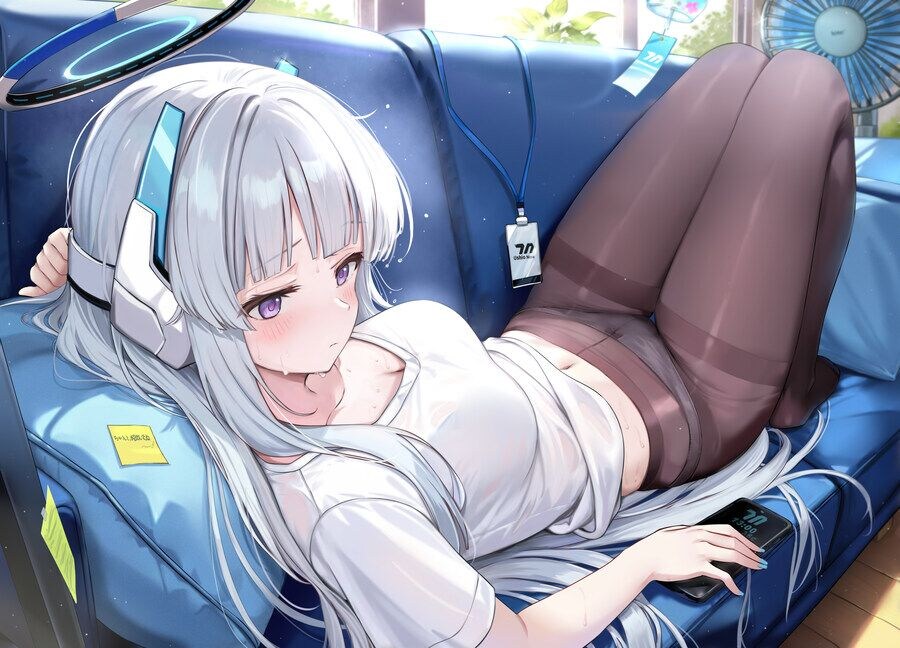 블루아카) 뒹굴뒹굴 노아_1.jpg