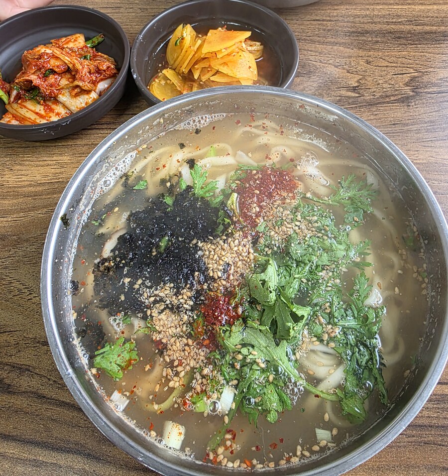 먹짤) 밥먹구 카페다녀옴_1.jpg