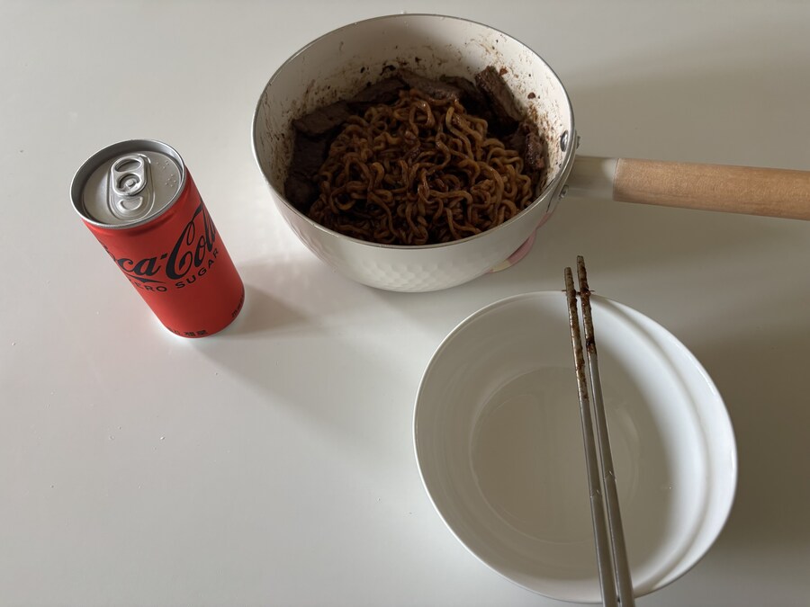 내가 방금 저지른 경범죄_2.jpg