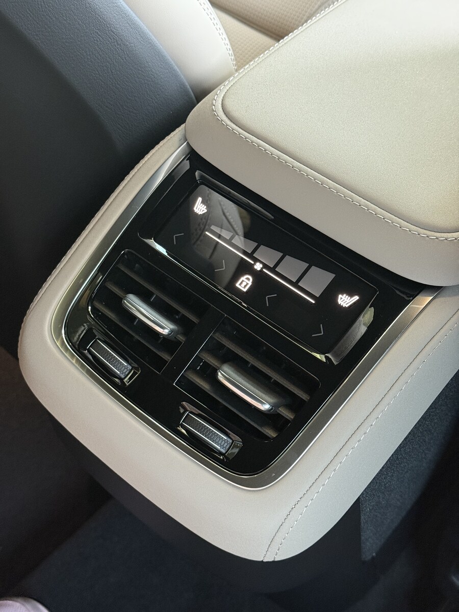 일본에서 2번째 차량 구입 XC90_8.jpg