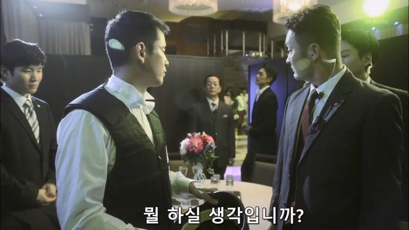 일본의 여자 정치인 : 테러리스트와는 협상하지 않습니다._23.jpg