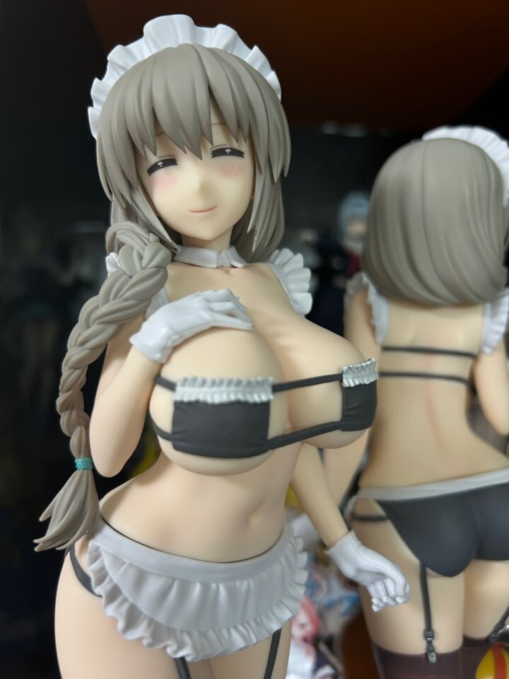 우자키) 연달아 3번 보면 죽는 피규어.maid_3.jpg