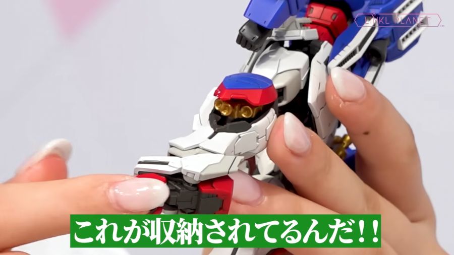RG 샤이닝 건담 샘플 소개 영상 2_25.png