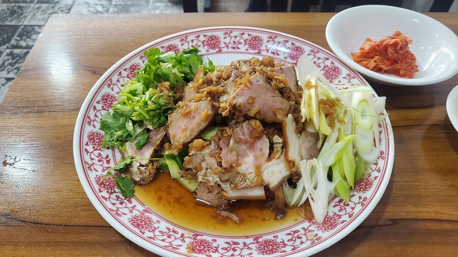 서울 음식 기행 : 신당동 떡볶이 명동 교자 신림 백순대 볶음 외_5.jpg