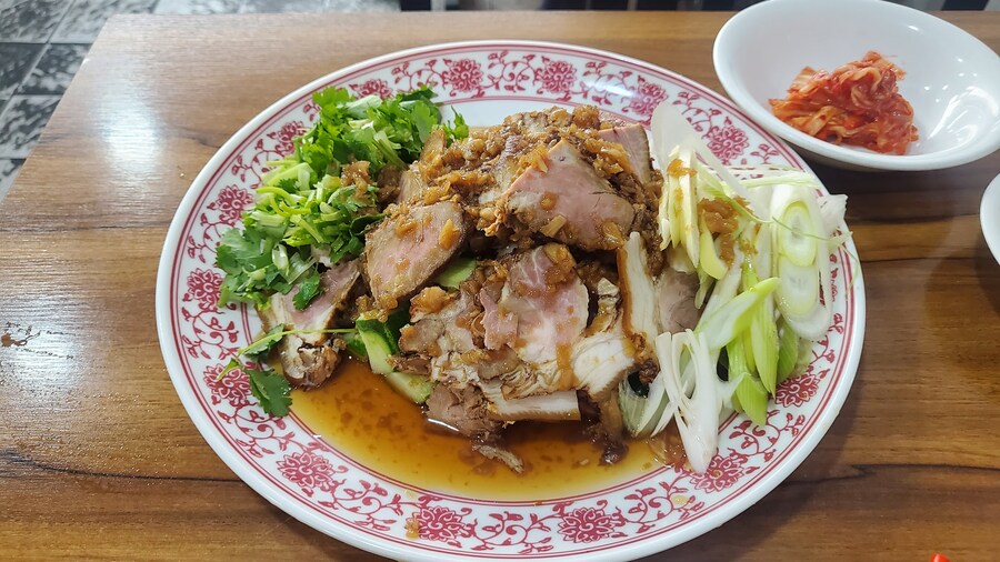서울 음식 기행 : 신당동 떡볶이 명동 교자 신림 백순대 볶음 외_6.jpg