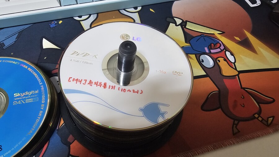 나도 로스트미디어 비슷한거 가지고있음_10.jpg