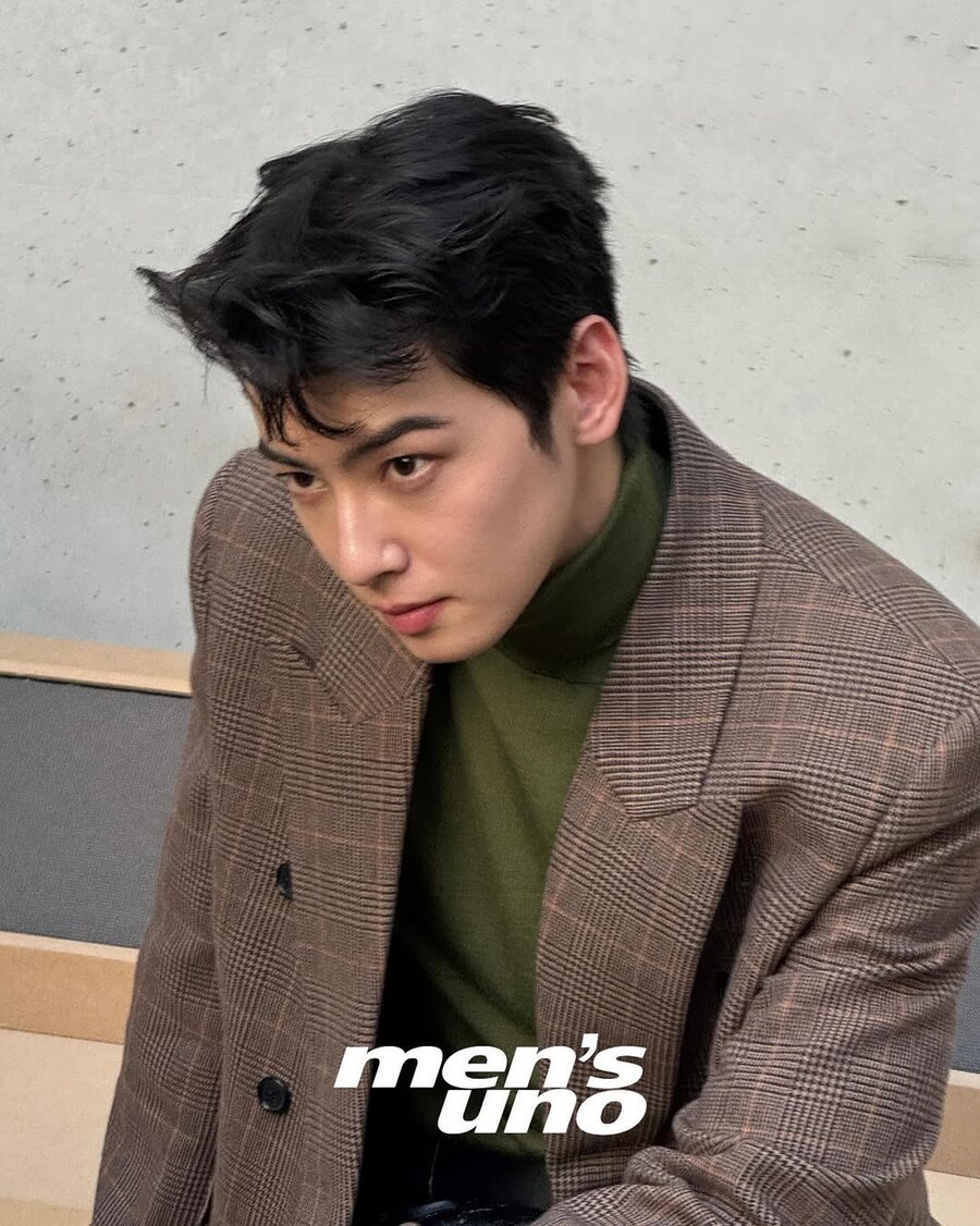 짬통한테 외모로 밀린다는 연예인_2.jpg