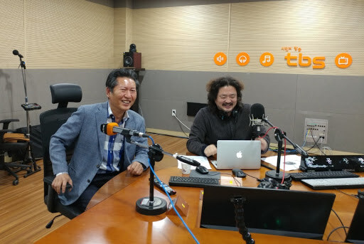 여기 청래 질서가 왜 이래?_4.jpg
