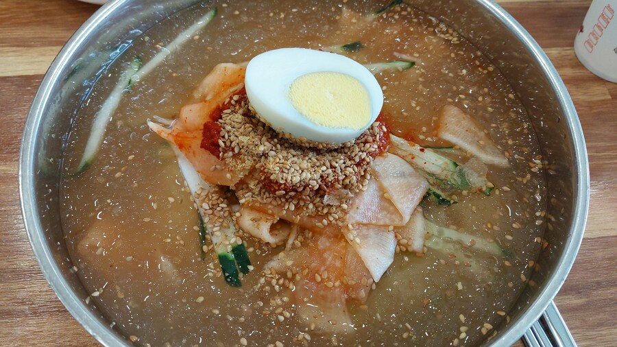 오늘 늦점은 밀면._1.jpg