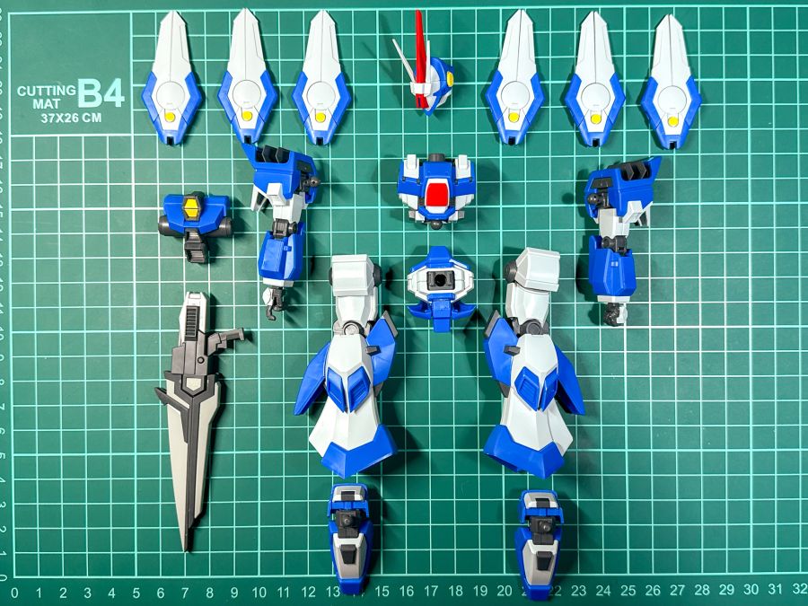 HG SRW 아슈세이버 조립 과정 사진_42.jpg