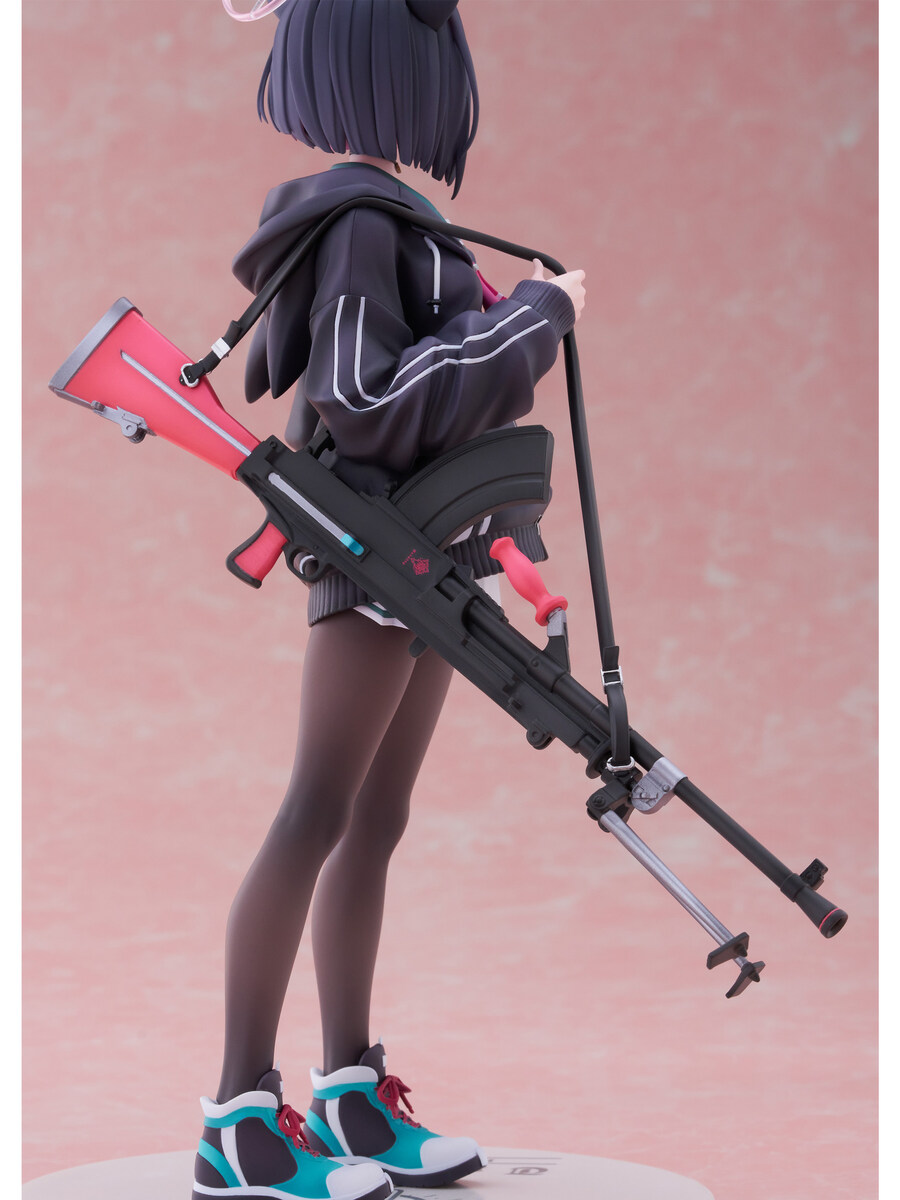 블루아카)크레넬 카즈사 1/7 스케일 피규어_9.jpg