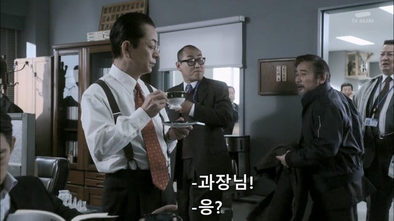 올해로 25년 된 일본 국민 수사드라마 주인공의 특징_1.jpg