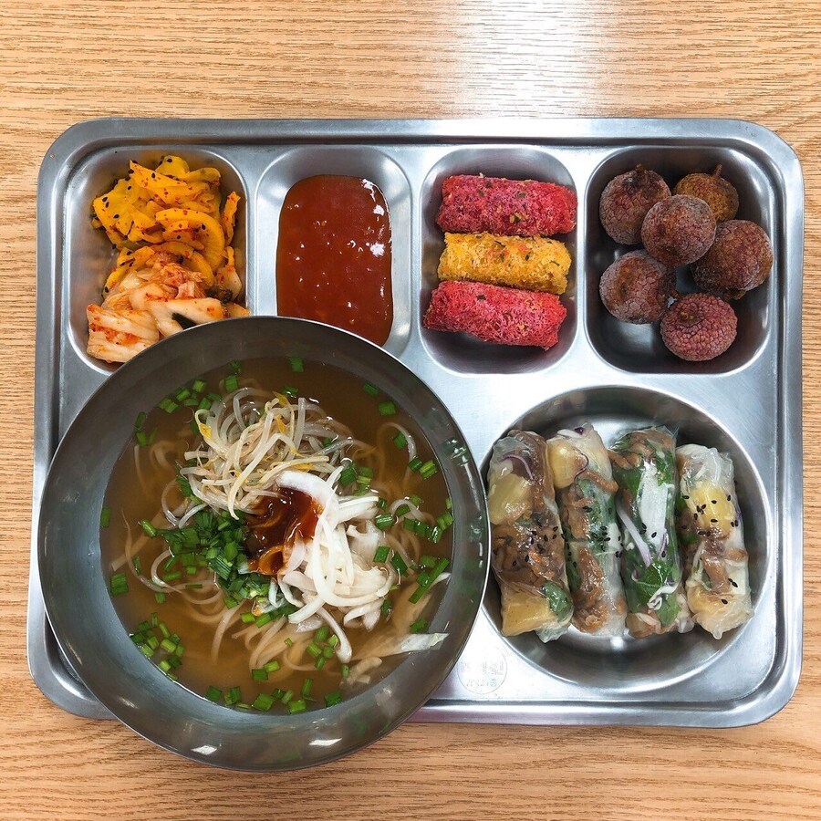 호불호 갈리는 짬밥 퀄리티.jpg_1.jpg