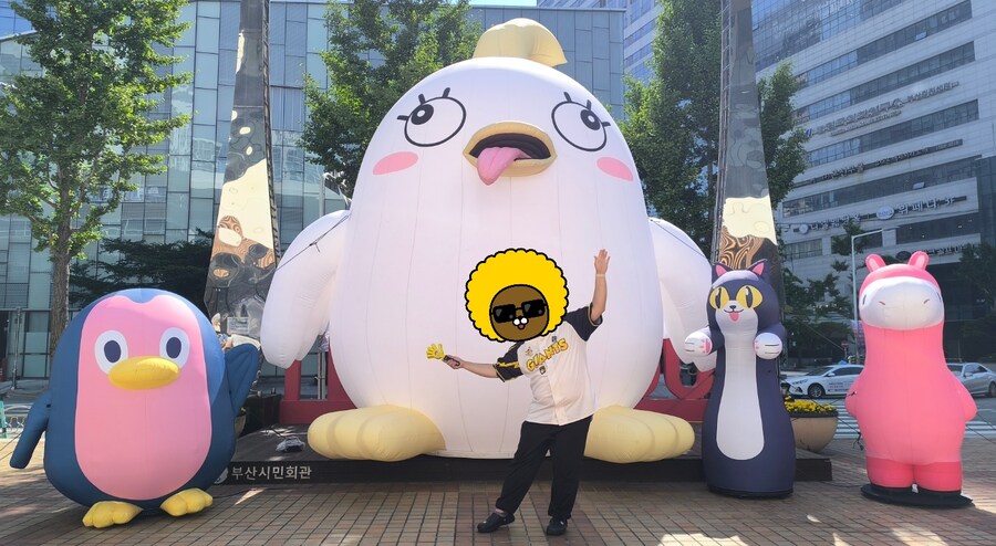 블루아카)부산콘서트에서 이상한놈 발건!!_1.jpg