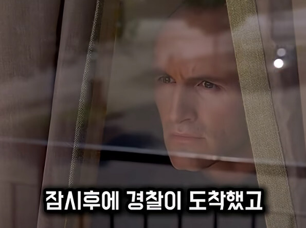 살인누명을 쓰지 않고 범인을 추격하지 않는 남자_54.jpg