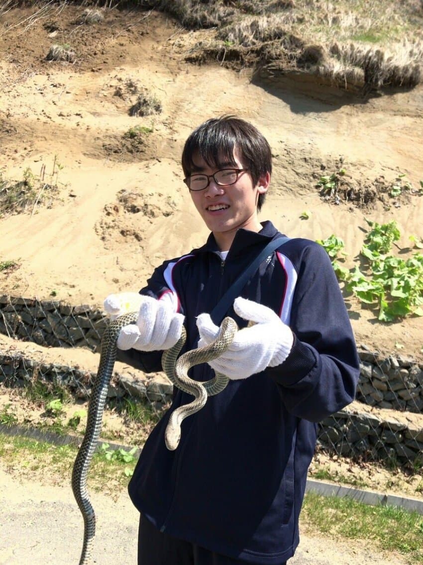 일본 오타쿠가 최애를 사랑하는 방법jpg_2.jpg