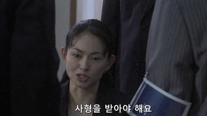 살인사건 재판 중 1차 배심원이 살해당해서 새로 배심원을 뽑은 결과_26.jpg