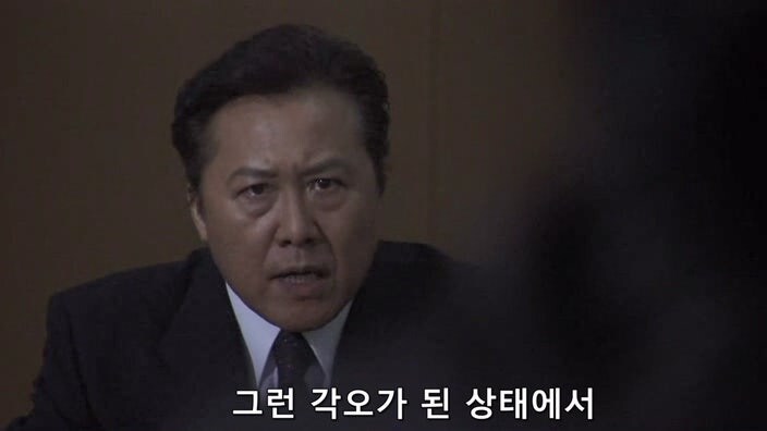 살인사건 재판 중 1차 배심원이 살해당해서 새로 배심원을 뽑은 결과_45.jpg
