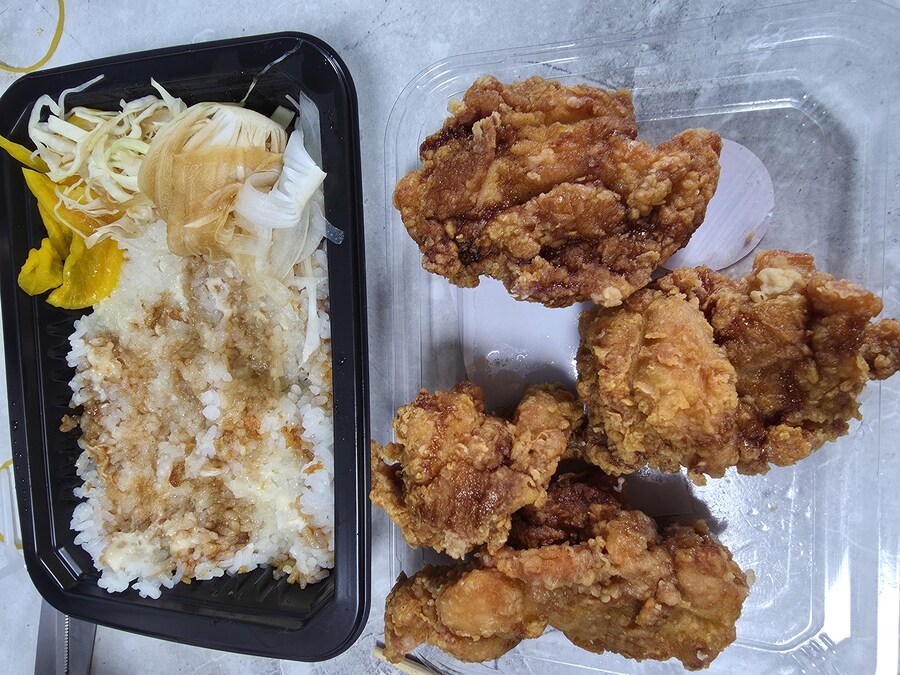 뚜껑열린치킨도시락_4.jpg