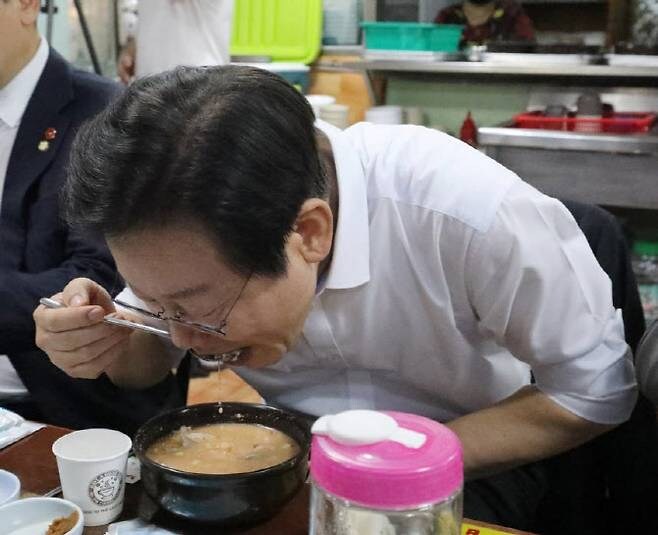 결국은 이 새끼가 문제임_3.jpg