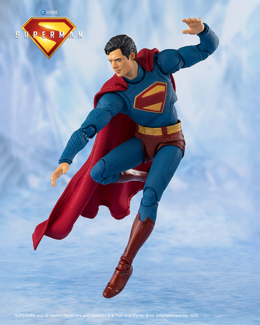 [반다이] S.H.Figuarts 슈퍼맨 (슈퍼맨)_4.jpg
