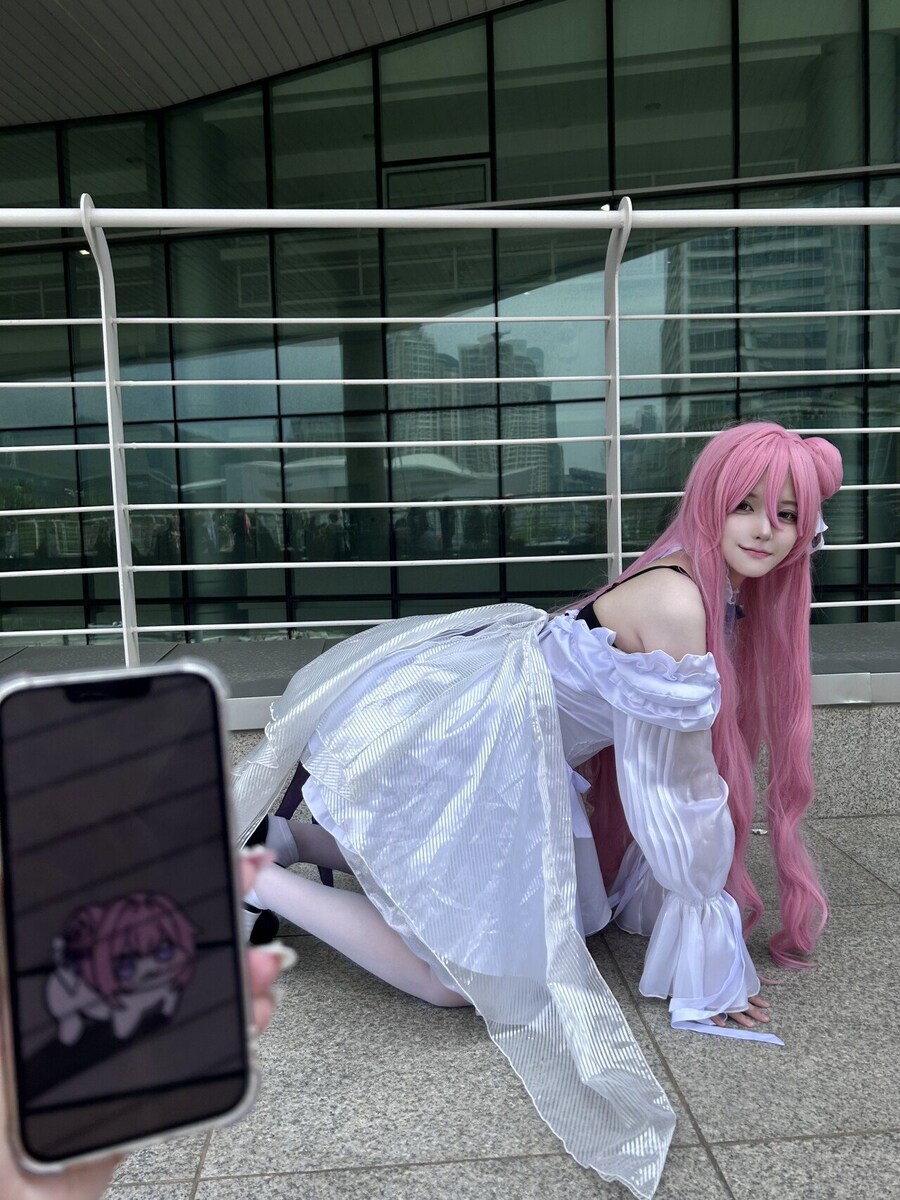 도로롱 코스프레 처자들 모음.jpg_1.jpg