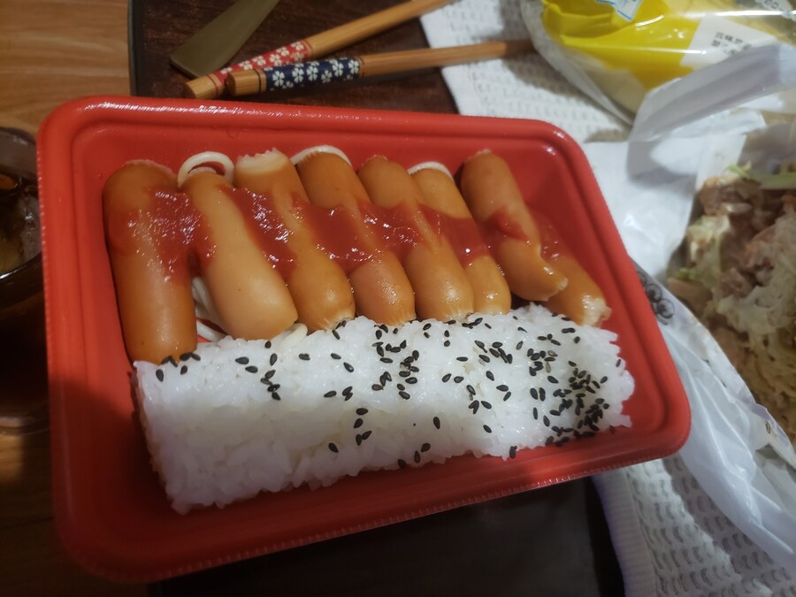 소세지 도시락, 케밥, 롤케잌_3.jpg
