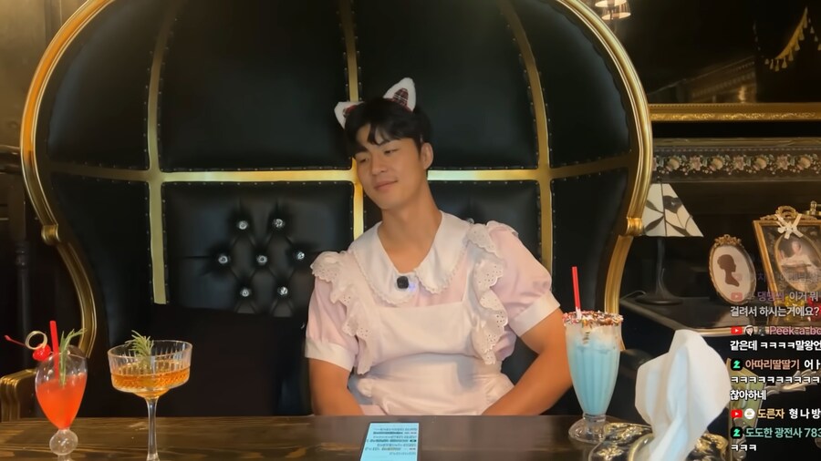 ??? : 에잇 싯팔 회사 생활 힘든데 나도 유튜브나 할까?.jpg_2.png
