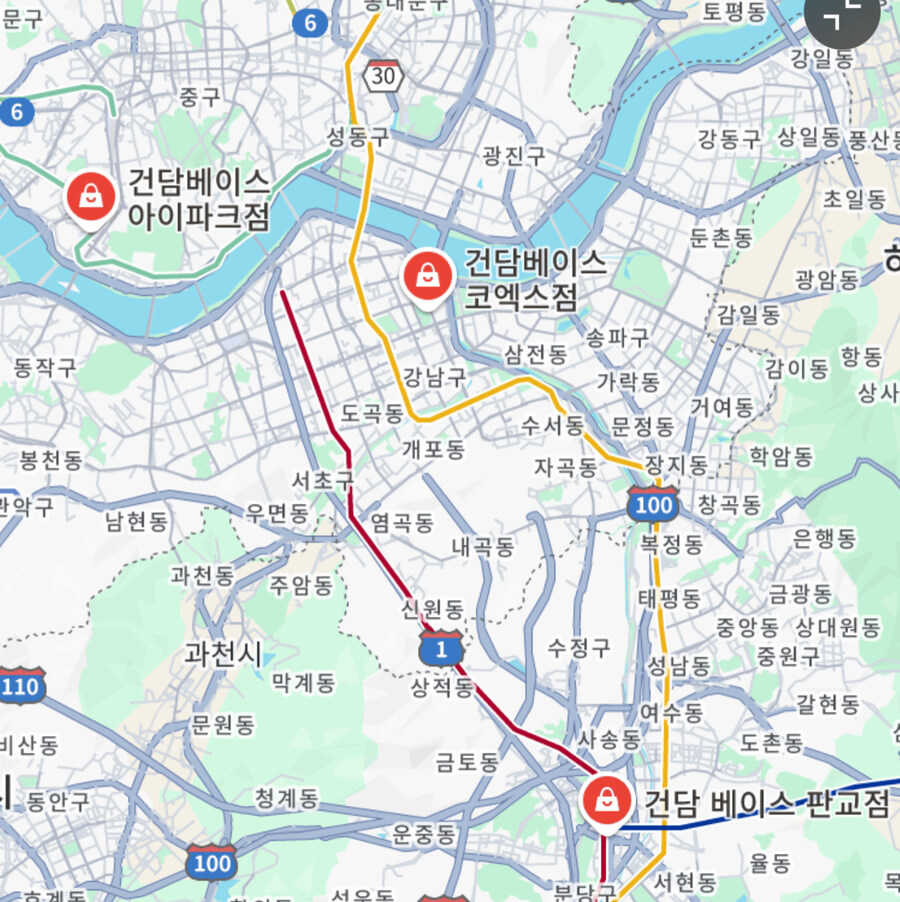 반다이 건담 신기한게 운영은 계속 됨_1.jpg