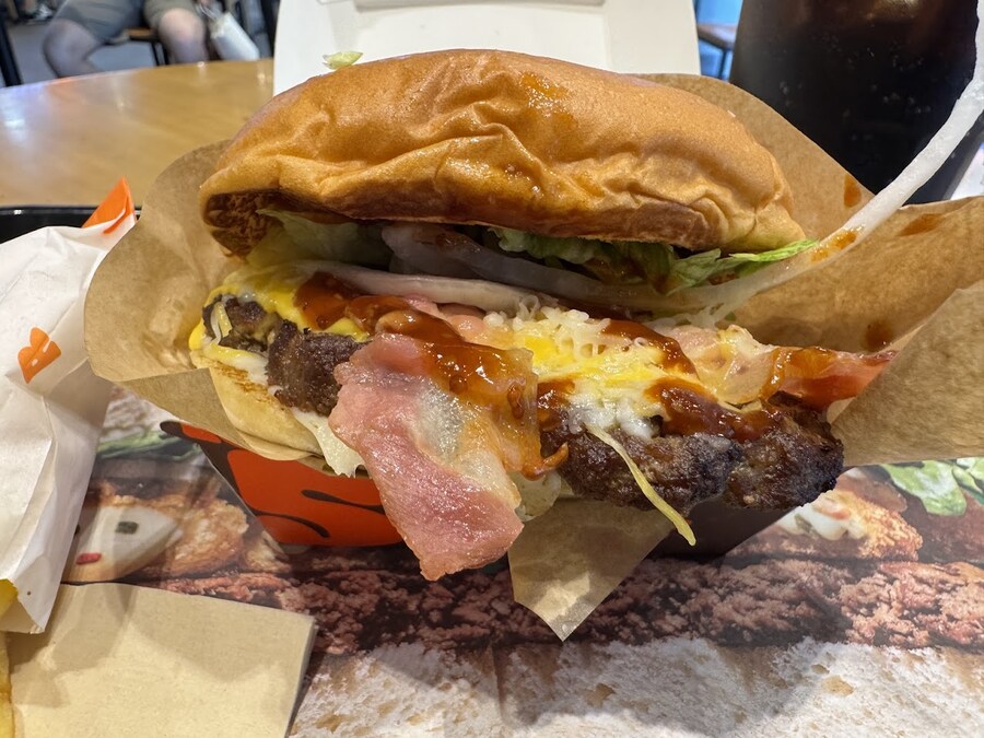 버거킹 가서 오랜만에 먹은 버거들_1.jpg