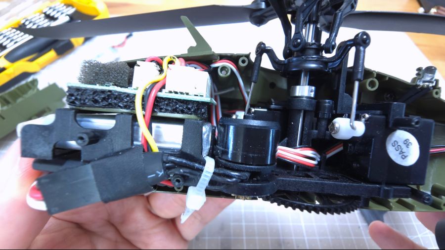 XK K170 UH-60L BLACK HAWK 무선조종 블랙호크 헬리콥터_47.jpg