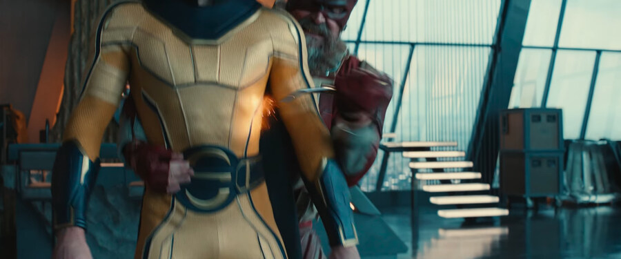 MCU) (스포) 엄청나게 살벌하게 싸우는 레드 가디언_6.jpg
