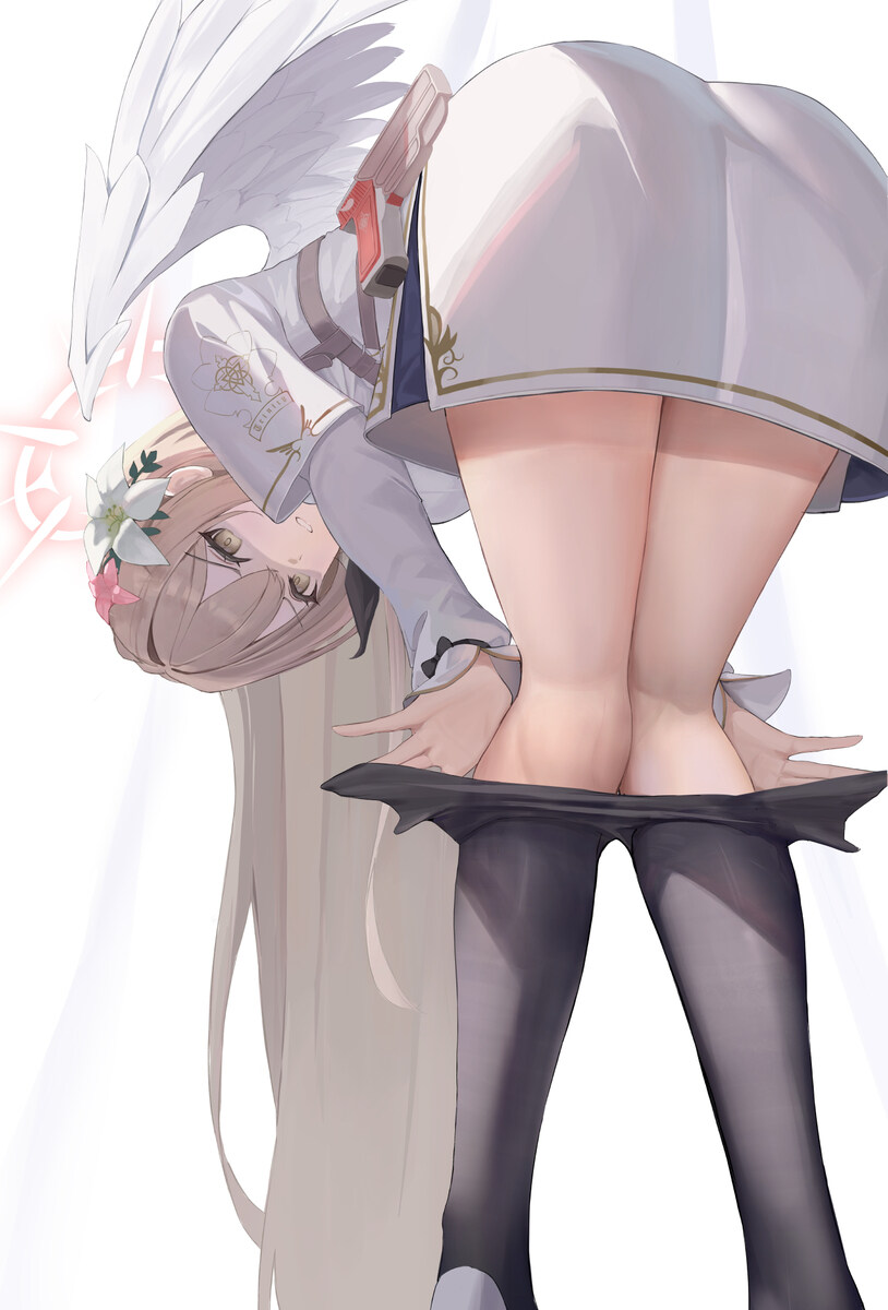 블루아카) 오늘은 티파티의 위대한 령도자 롤케이크수호자 나기나기님 탄신일입니다_14.jpg