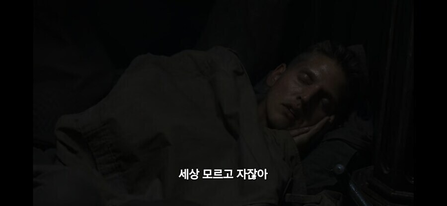 소전2)춘전이가 특이하게 자는 이유_3.jpg