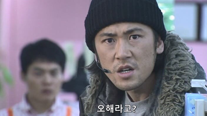 형사한테 오토바이를 도난 당한 후 인생이 무너진 폭파범_45.jpg