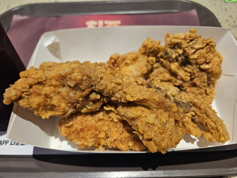 갓나온 KFC치킨 드셔보셨나요?_4.jpg