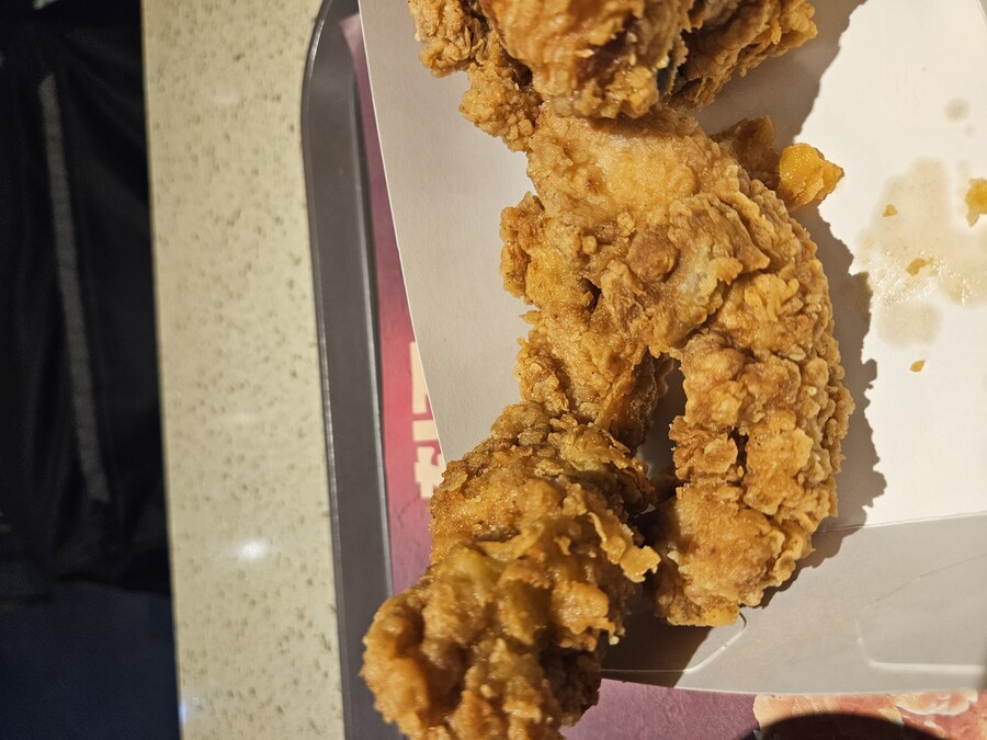 갓나온 KFC치킨 드셔보셨나요?_6.jpg