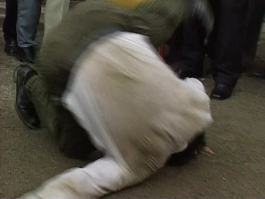 [야인시대]쌍칼과 구마적의 대결_8.jpg