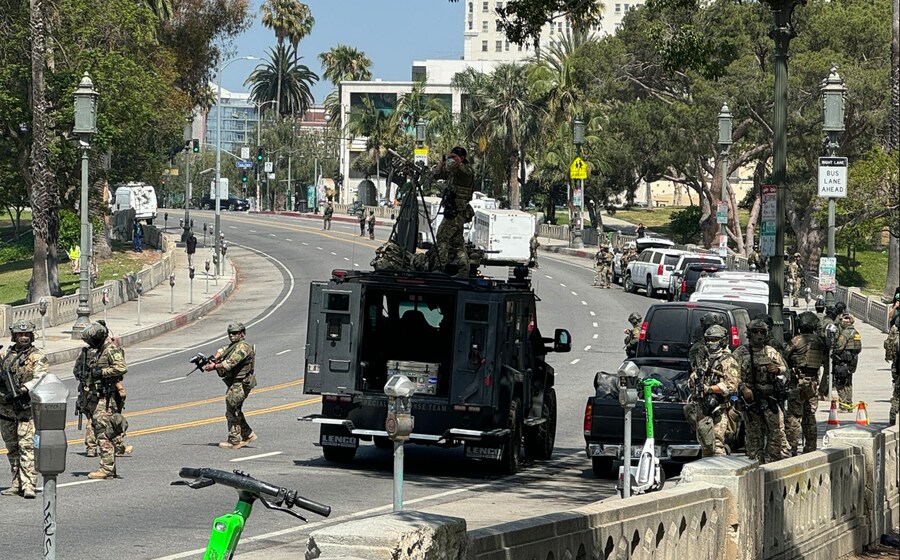 계엄령 한달차인 LA근황_2.png