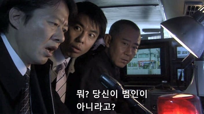 테러리스트한테 협박당하던 편의점 점주의 최후_10.jpg