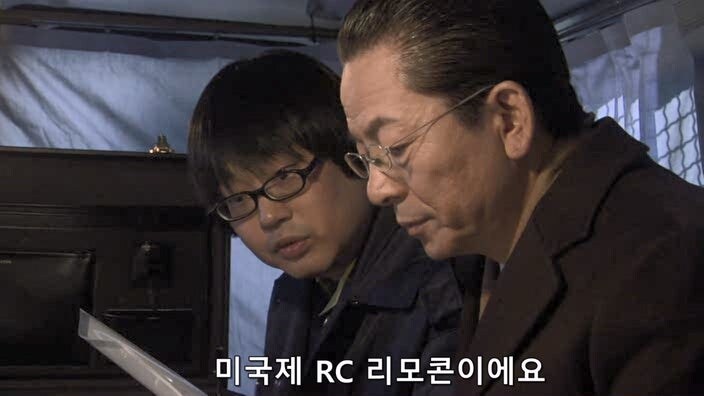 테러리스트한테 협박당하던 편의점 점주의 최후_17.jpg