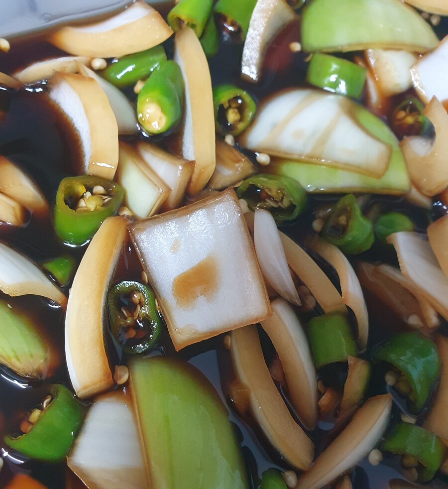 아침부터 양파장아찌 만듬_1.jpg
