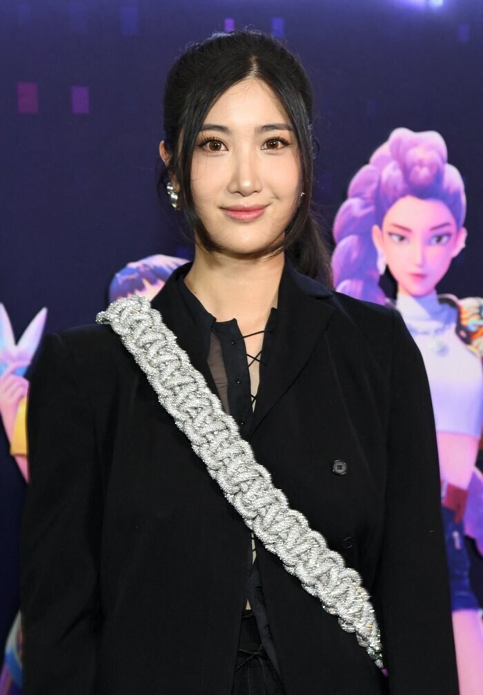 케이팝) 골든 때문에 머리 아픈 사람.jpg_1.jpg